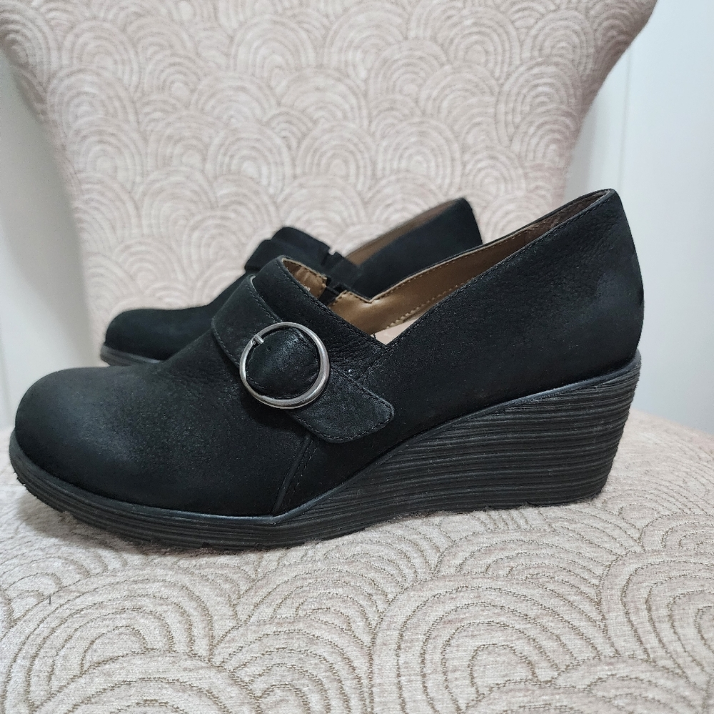 Dansko Black Wedge Loafers